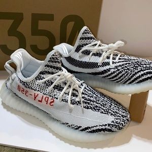 Yeezy Boost 350 v2 zebra, men’s size 11